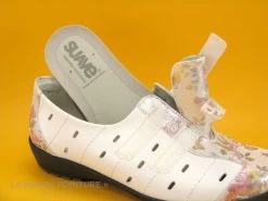 Suave LONDON 8017PT Spring White - Chaussure à Scratches Blanche Et Fleurie -Chaussures Pour Femmes cd24607c73b9e66c561f35ea11d5d5ef img 4238.jpg 176659