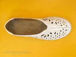 Karyoka RITA Blanc - Ballerine Aeree Cuir Blanc -Chaussures Pour Femmes cd24607c73b9e66c561f35ea11d5d5ef img 9236.jpg 170593